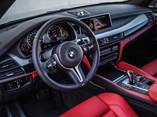 BMW X5 M фото