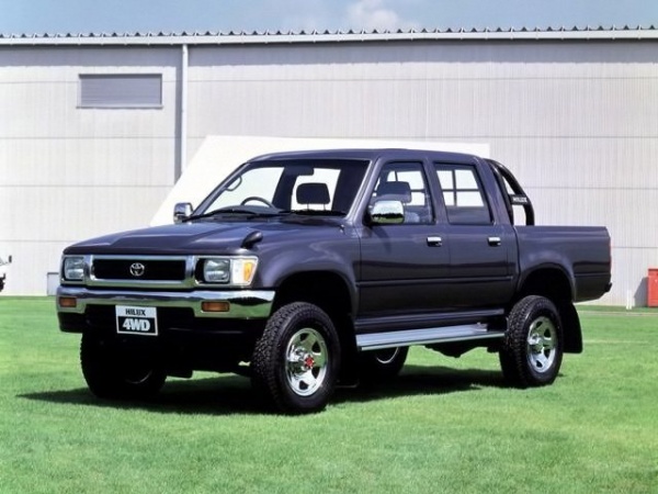 Toyota Hilux Double Cab фото