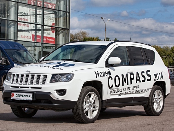 Jeep Compass фото