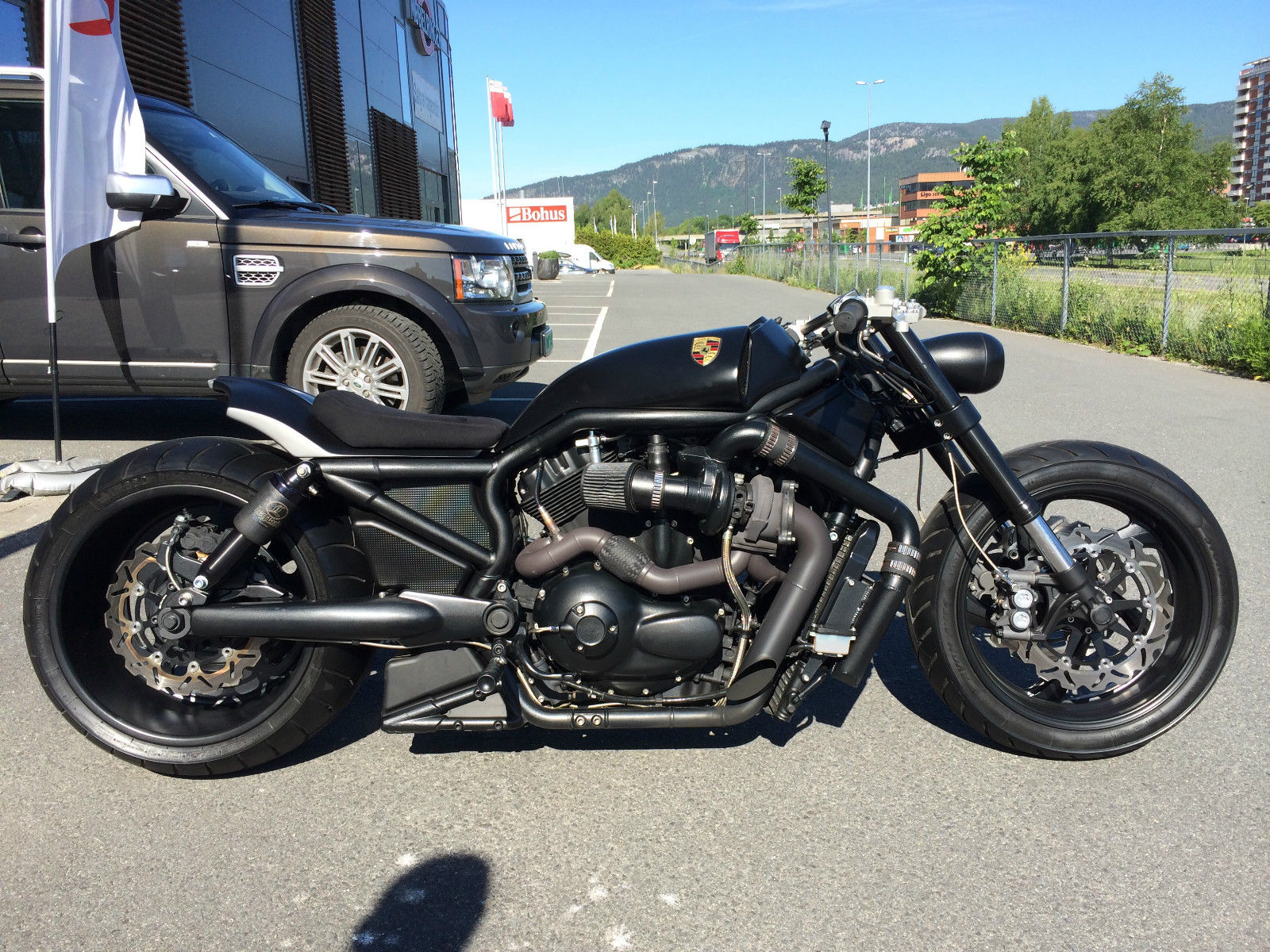Двигатель Porshe для Harley